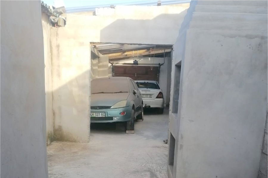 2 Bedroom Property for Sale in New Brighton Eastern Cape